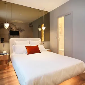 Otel Le Katorze