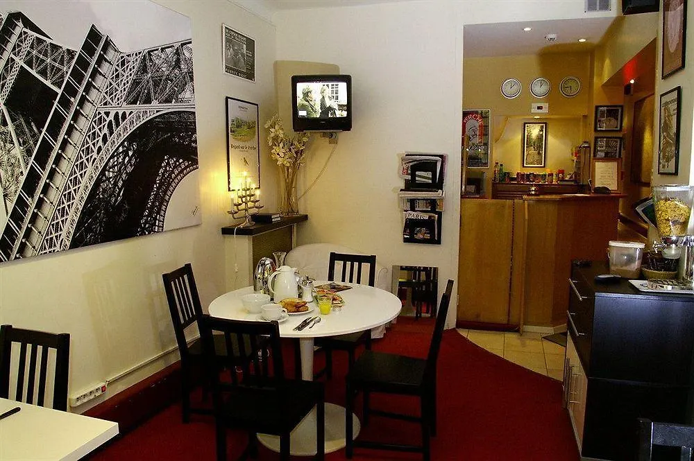 Hotel Bonne Nouvelle París 3*,